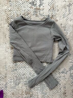 Lululemon long sleeve ribbed cropped top